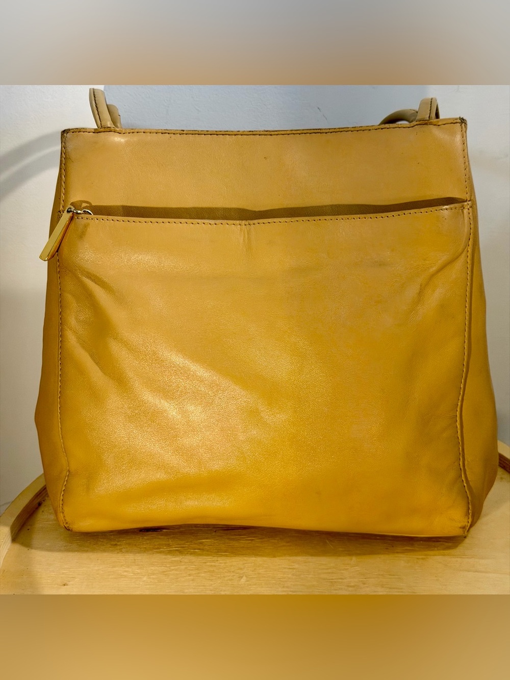Vintage Classic Giani Bernini Tan Leather Women's Bag